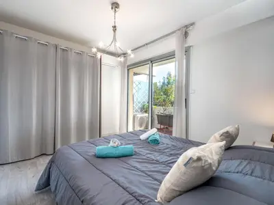 Un ou plusieurs lits dans un hébergement de l'établissement Apartment Les cyclades by Interhome