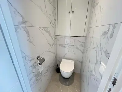 Salle de bains dans l'établissement A085-Splendide appartement refait neuf avec vue mer