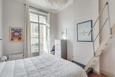 Un ou plusieurs lits dans un hébergement de l'établissement A084-Welcoming apartment in Rue d'Antibes the heart of Cannes