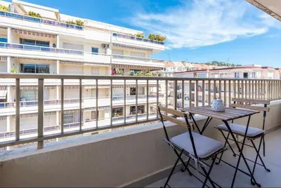 Balcon ou terrasse dans l'établissement B045-Studio croisette AC close Congress center SEA