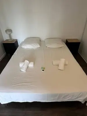 Un ou plusieurs lits dans un hébergement de l'établissement Villa Constance 3 Antibes - Spacieux logement en dernier étage