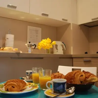SORTIE 44 - NEWLY renovated 1 bedroom