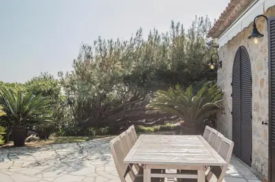 Jardin de l'établissement Cap d’Antibes Sea view villa