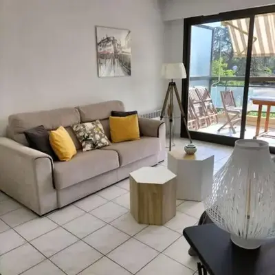 Joli appartement avec piscine
