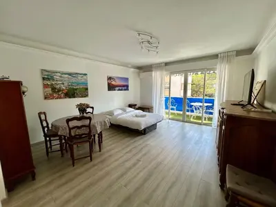Un ou plusieurs lits dans un hébergement de l'établissement C029-Appartement spacieux a deux pas de la Croisette