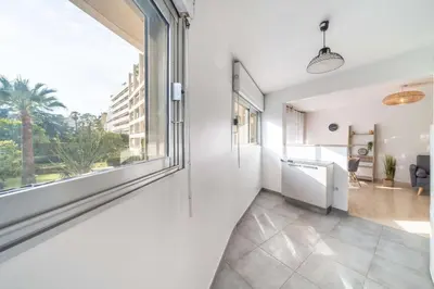 Cuisine ou kitchenette dans l'établissement Nice one bedroom in the heart of Cannes