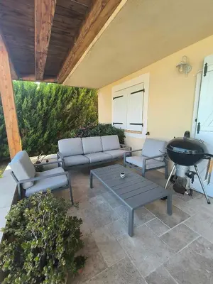 Coin salon dans l'établissement Bas de villa chez Marta