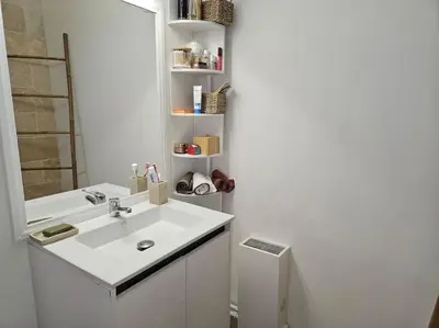 Plan de l'établissement Hauteur d'Antibes 3 pièces vue mer et montagne Calanques
