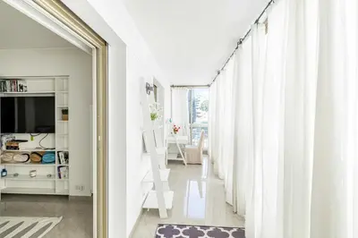 Télévision ou salle de divertissement dans l'établissement Bright apartment near the Croisette - Cannes