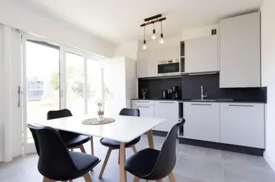 Cuisine ou kitchenette dans l'établissement Studio Cap Antibes