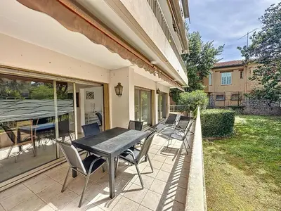 Plan de l'établissement 130m2 Terrasses, Jardin, 4chambres, Climatisation
