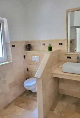 Salle de bains dans l'établissement Villa in Biot