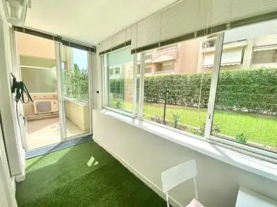Jardin de l'établissement Cannes Résidence Passy avec Piscine