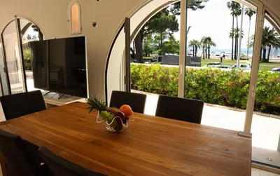 Plan de l'établissement Superbe Villa-Appartement sur la Croisette avec grande terrasse