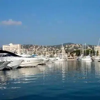 Festival de Cannes Beau 2 p piscine
