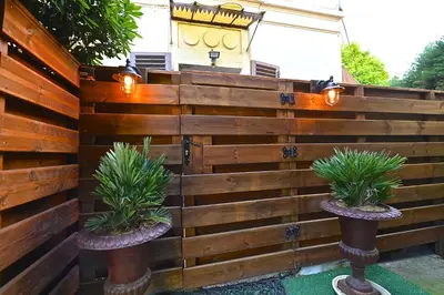 Jardin de l'établissement Cité Saint Paul Terrasse Parking Clim Wifi Sauna