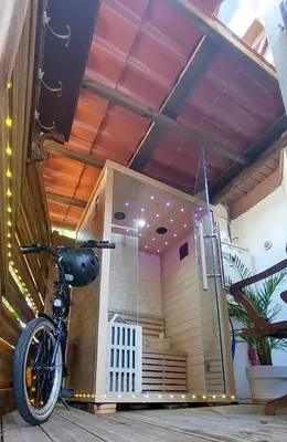 Plan de l'établissement Cité Saint Paul Terrasse Parking Clim Wifi Sauna