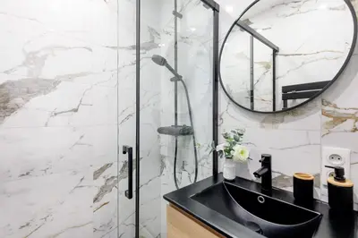 Salle de bains dans l'établissement Carlton area lux 2 beds 2 baths