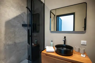 Salle de bains dans l'établissement Modern 1-bedroom apartment with sea view on La Croisette