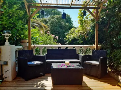 Coin salon dans l'établissement Romantic house Golfe Juan