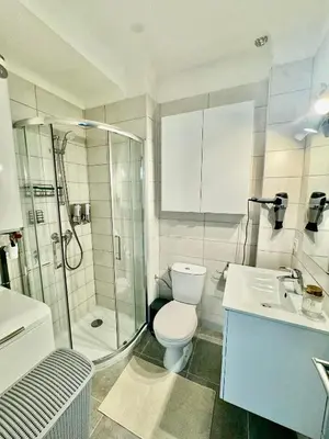 Salle de bains dans l'établissement Studio cosy à 5 min de la mer