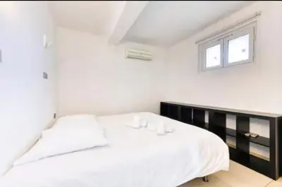 Un ou plusieurs lits dans un hébergement de l'établissement 57m2 - 2 chambres, terrasse, Croisette-Martinez