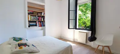 Un ou plusieurs lits dans un hébergement de l'établissement FRGK Coastal House , Garden Near Beaches & Ultra-Fast Wi-Fi