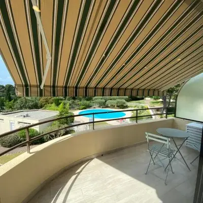STUDIO HORIZON - SEA VIEW - POOL- Air Conditioner - Kitchen - Wifi -TV Train - Bus -