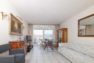 Plan de l'établissement Cœur de Cannes Élégance & Détente avec Terrasse