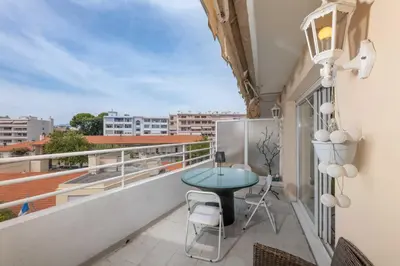 Plan de l'établissement Cœur de Cannes Élégance & Détente avec Terrasse
