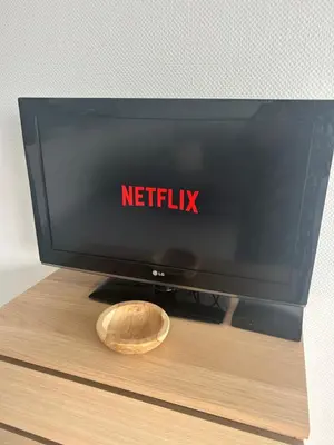 Télévision ou salle de divertissement dans l'établissement Seaside Serenity - Antibes - Beachfront Apartment -