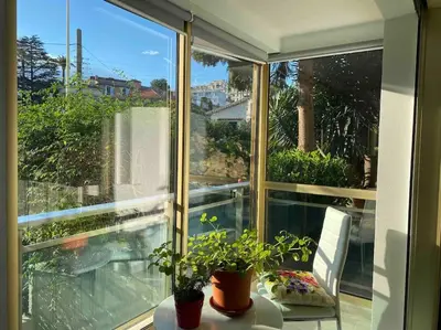 Jardin de l'établissement Lovely Flat with Covered Balcony in Cannes
