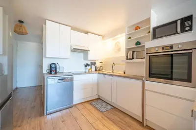 Cuisine ou kitchenette dans l'établissement 3 pièces proche parc naturel et mer, parking, climatisation
