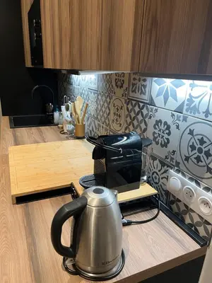 Cuisine ou kitchenette dans l'établissement Au coeur du vieil Antibes