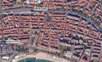 Vue générale sur Cannes ou vue de la ville depuis l'appartement