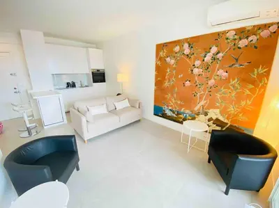 Cuisine ou kitchenette dans l'établissement Amazing sea view, parking, easy beach access