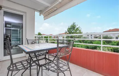 Balcon ou terrasse dans l'établissement 1 Bedroom Gorgeous Apartment In Antibes