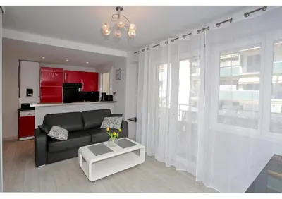 Plan de l'établissement T2 centre-ville Banane à Cannes avec grande terrasse