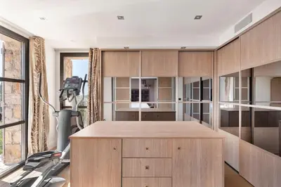 Cuisine ou kitchenette dans l'établissement Villa avec piscine à Cannes 7 bedrooms