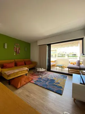 Coin salon dans l'établissement T3 pièces lumineux à à 1 min de la plage Quartier Palm Beach Cannes