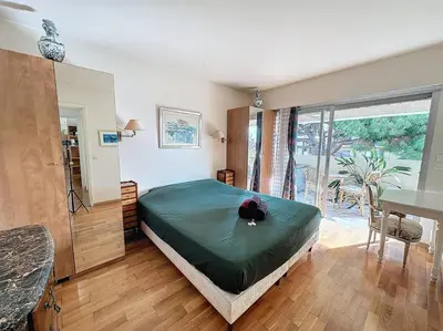 Un ou plusieurs lits dans un hébergement de l'établissement 85m2 Grandes Terrasses - 2 chambres