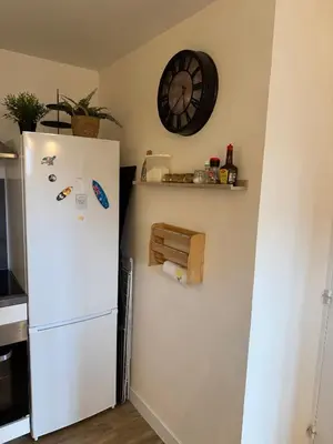 Cuisine ou kitchenette dans l'établissement Dernier étage avec garage, piscines et tennis
