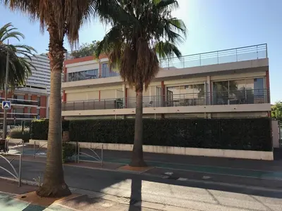 Plan de l'établissement Beau studio bord de mer à Villeneuve Loubet French Riviera