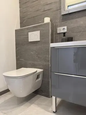 Salle de bains dans l'établissement Appartement Haut Standing 5 pièces Cannes centre