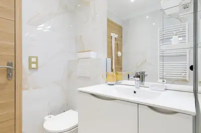 Salle de bains dans l'établissement Carlton area superb 1 bedroom