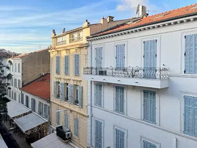 Balcon ou terrasse dans l'établissement Viva Riviera - 10 Rue Florian