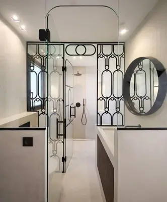 Salle de bains dans l'établissement Cannes, splendide villa dans un domaine privé