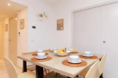 Plan de l'établissement Côté Croisette LUXE - 2BdR 2 bthR 2 toilets -Terrace, AC, parking & lift