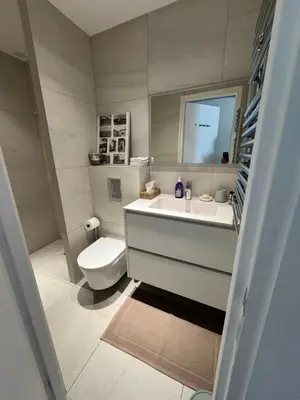 Salle de bains dans l'établissement Superbe studio pour congrés au coeur de Cannes