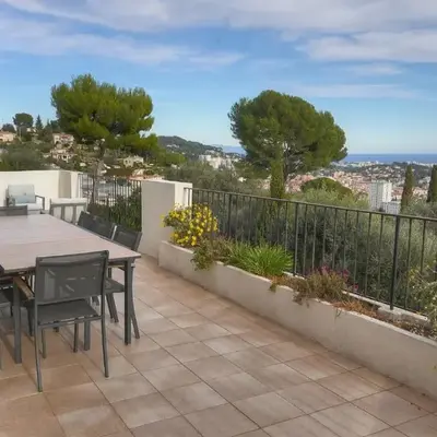 Upstays Sea View Pool 200m² Villa